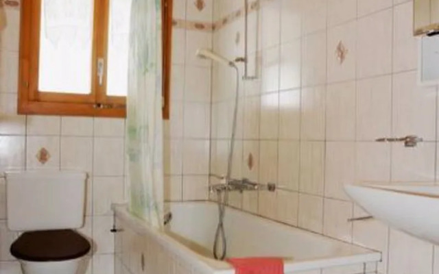 Bärgblüemli - 1. Stock West