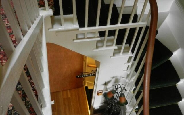 Somerton Guest House