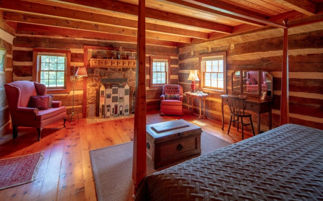 Riverfront Pioneer Cabins LLC