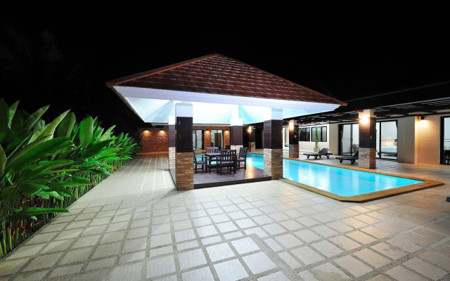 Baan Santi Villa