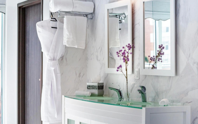 Secret Garden Miami Beach