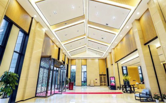 Mira Garden Hotel