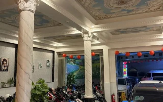 Trung Hau Hotel