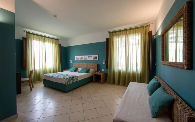 Insula Hotel