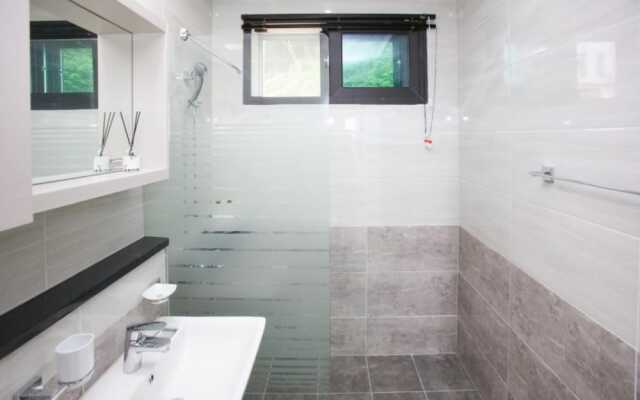 Danyang P and P Pension