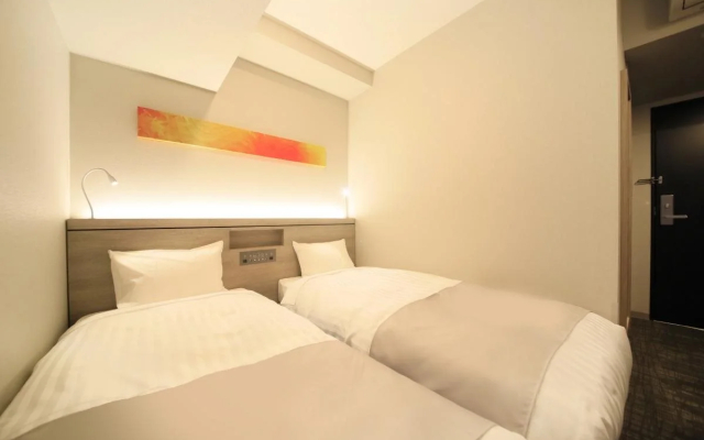 S-Peria Inn Osaka Hommachi