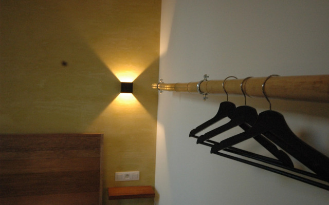 SLEEP INN ANTWERP - Flats & Suites