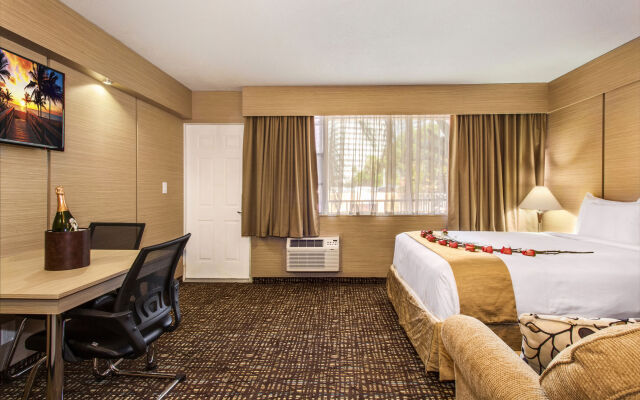 Ocean Beach Palace Hotel and Suites