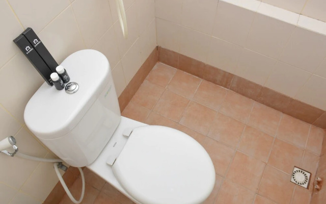 Strategic and Simply 2BR near Cassablanca at Bassura City Apartment