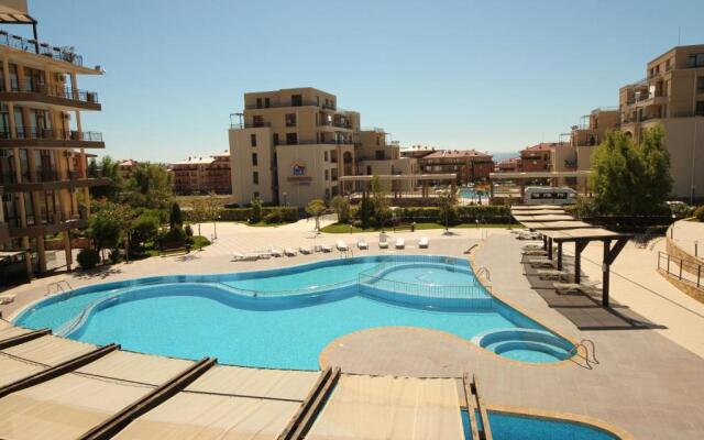 Menada Luxor Apartments