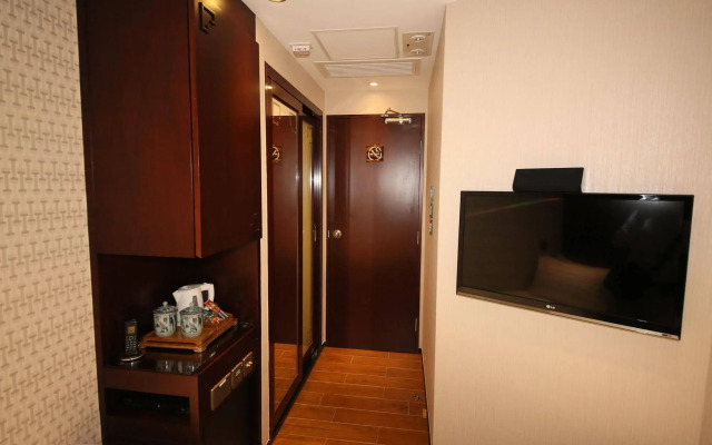 The Shai Red Hotel - formerly Mingle in The Shai