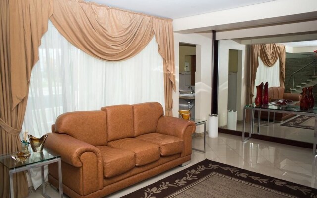 Gloria Garden Suites By MN Hotéis