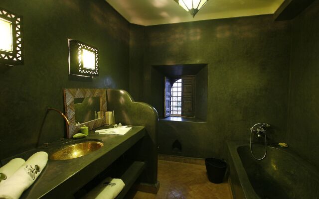 Riad Ta'achchaqa