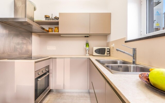 Awesome Home in Jurandvor With 3 Bedrooms, Wifi and Outdoor Swimming Pool