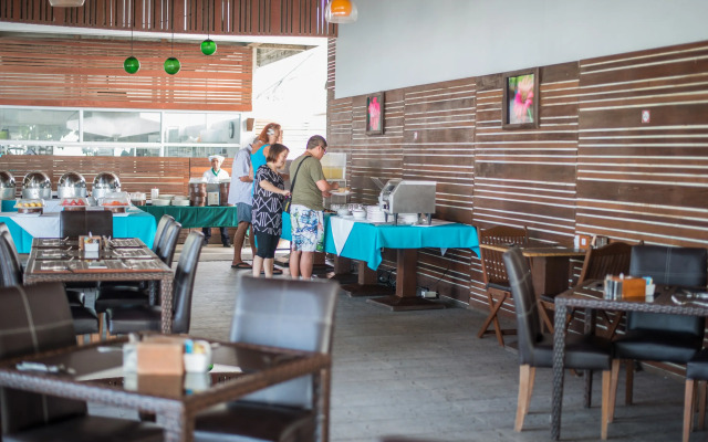 The Hive Hotel Samui