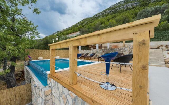 Villa Dundo Pero