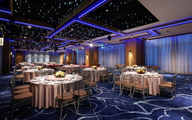 Discovery Hotel