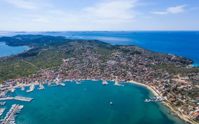 Robinson house''La Vida''