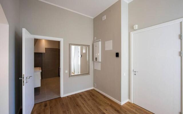 Modern & Spacious 80m2 Apartment in Riga Old Town