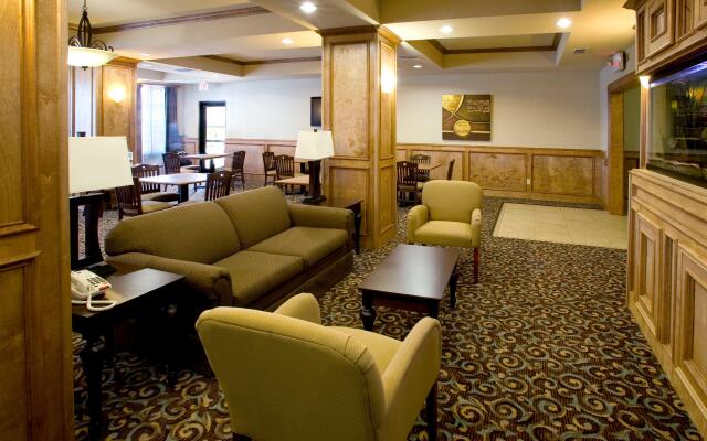 Holiday Inn Express & Suites Kingsville, an IHG Hotel