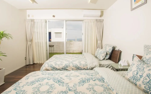 Resort House Plus One