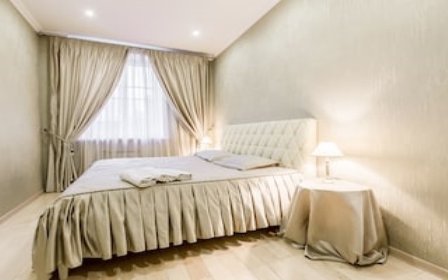 Apartment on Nezavisimosti 44