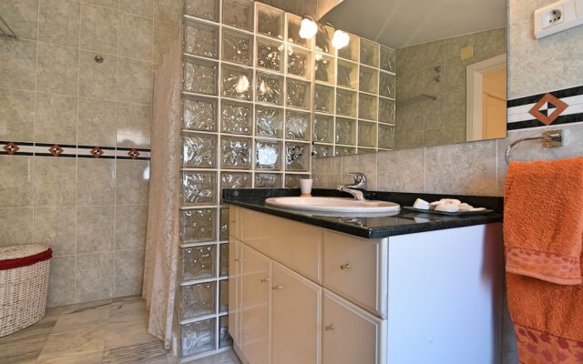 Ático-Duplex Pedregalejo/Terraza/Parking