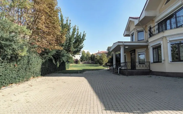Villa Kali Nadyrova