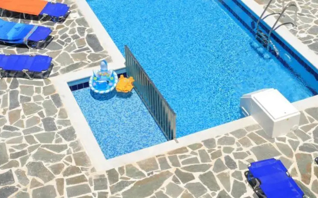 Themis Villa