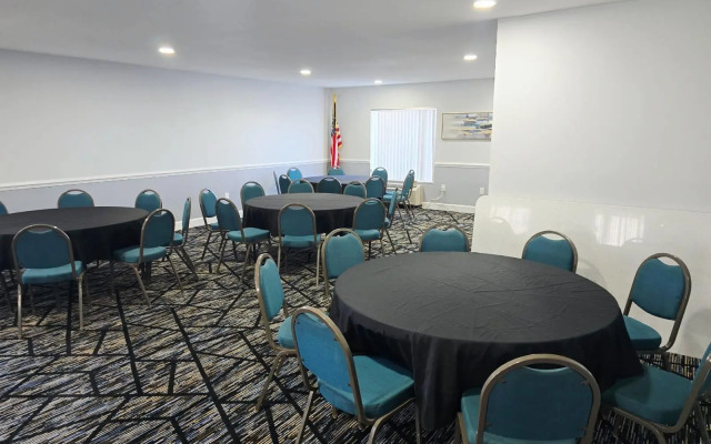 Americas Best Value Inn & Suites Foley Gulf Shores