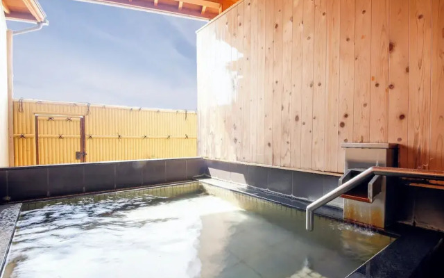 Shiozaki Onsen Awajishima kaijyo Hotel