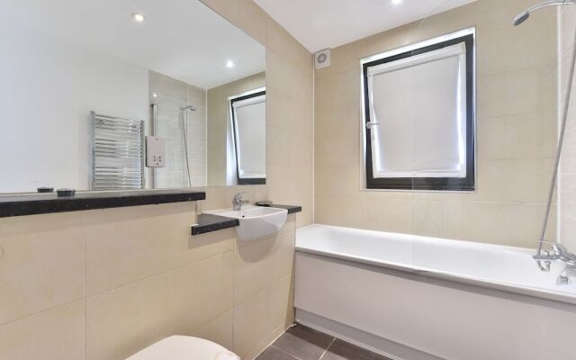 London Eye Apartments