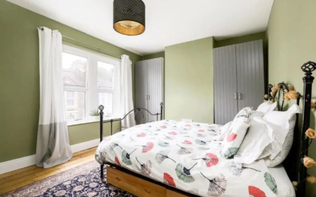 2 Bedroom Montpellier Home