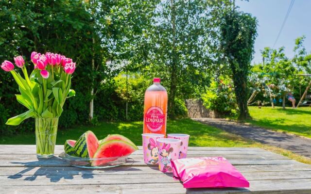 Braunton Poyers Farmhouse 6 Bedrooms