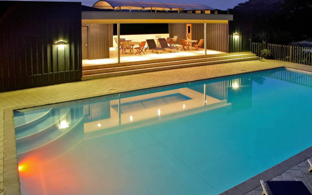 Grand Mercure Puka Park Resort