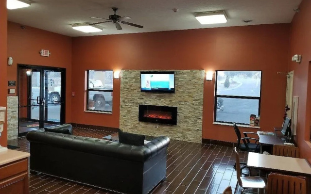 Super 8 Bellefontaine