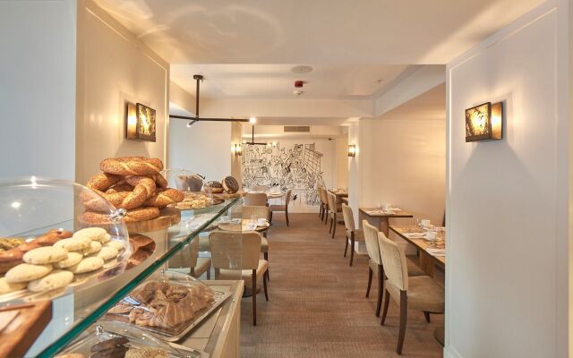 Manna Boutique Hotels