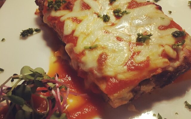 Friendly DH Naissance Hotel by Mindrum Group