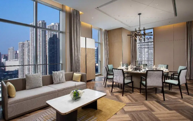 Holiday Inn Wuxi Central Station by IHG