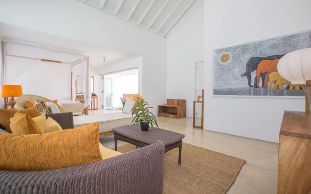 Sri Sharavi Beach Villas & Spa