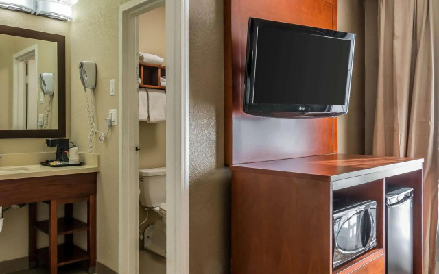 Comfort Inn