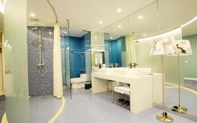 Hong Wei Yi Jia Beijing Asian Game Village