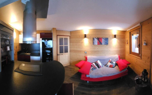 Apartment in Doucy With Mountain Views