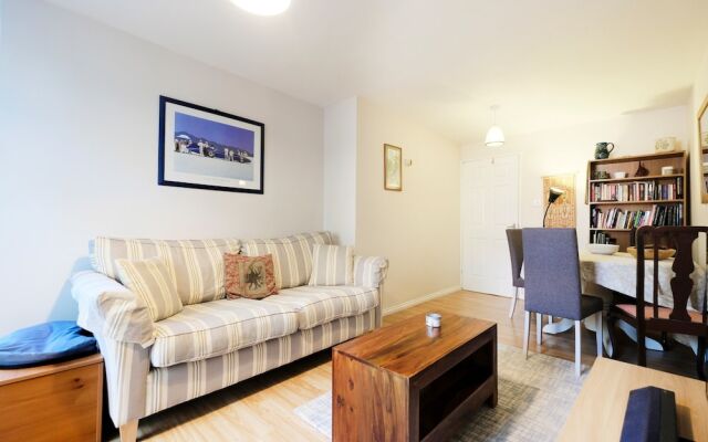 Fantastic, Spacious 1BR Garden Flat With BBQ