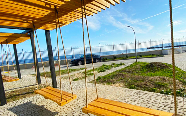 More-More (Feodosiya)