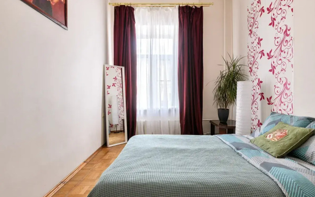 Апартаменты Spb2Day на улице Пушкинская 7