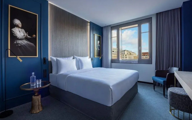 Hotel Luc - Autograph Collection
