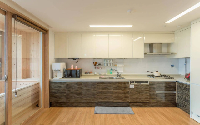 Mono House Busan Songdo Beach