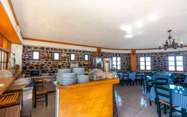 Caldera View Resort - Adults Only