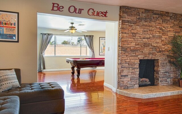 Babes in Toyland - 3 Br Home